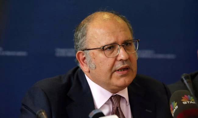 Ξυδάκης κατά Καμμένου: Υπουργός σε δυσαρμονία, δεν υπηρετεί την αξιοπιστία της χώρας